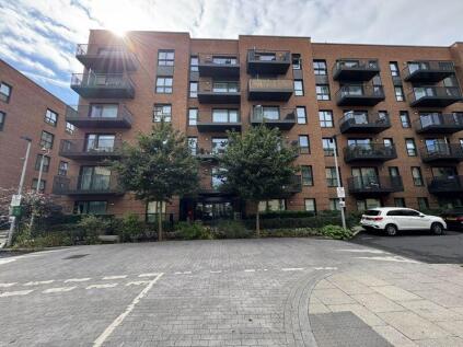 3 Samara Drive, Southall