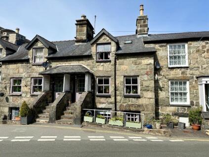 7 Cader Road, Dolgellau, LL40 1RH