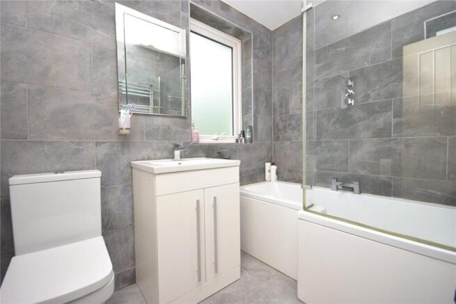 2 bed Semi-Detached for sale Image 7