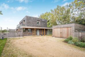 Brambles, Kennel Lane, Kinsbourne Green, Harpenden AL5 3PZ