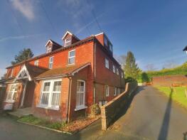 5, Southridge, Mutton Hall Hill, Heathfield TN21 8NG