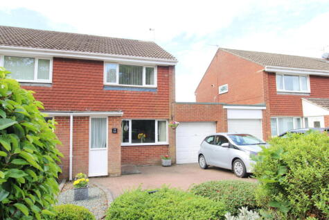 Yeadon Court, Kingston Park, Newcastle Upon Tyne
