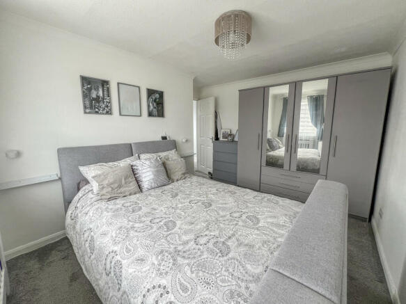 bed 1