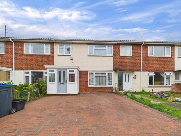 3-bed terraced on Swaddon Street, Calne, SN11 9AR, £260,000