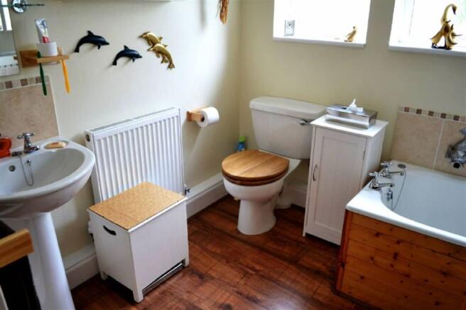 Photo 9