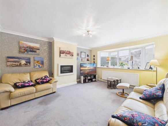Lounge: