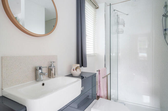 Ensuite