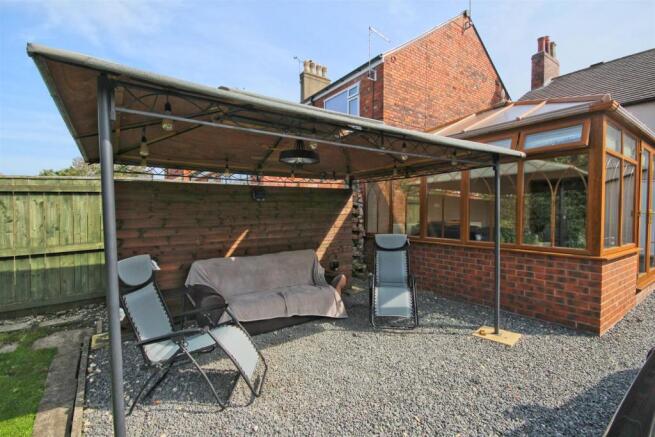 Covered seating area