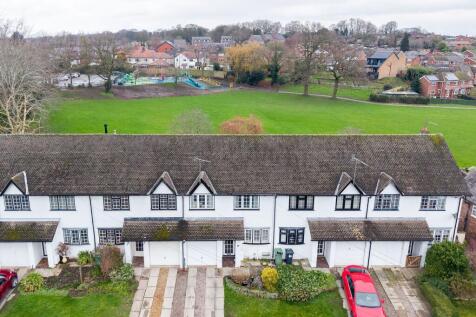 Bunbury Court, Tarporley, CW6