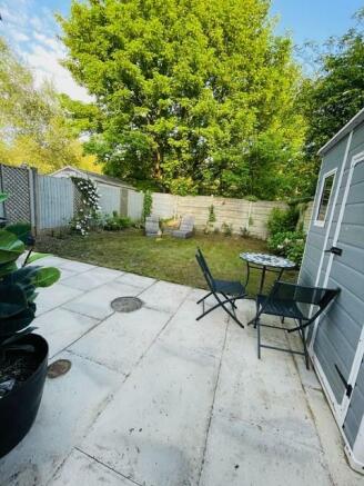 Photo 10