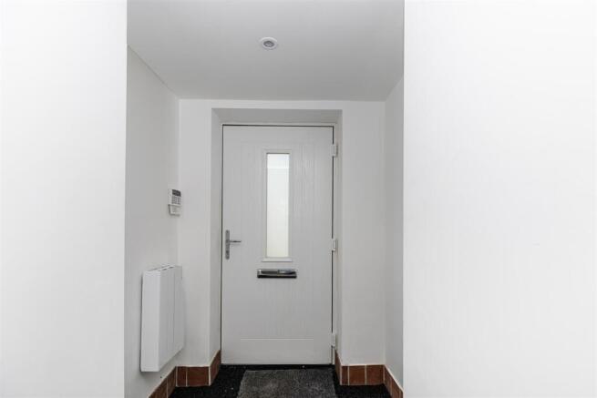 4 bed Detached for sale Image 7