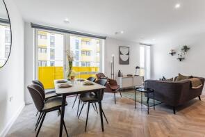 15, Golden Crescent, Hayes UB3 1AQ