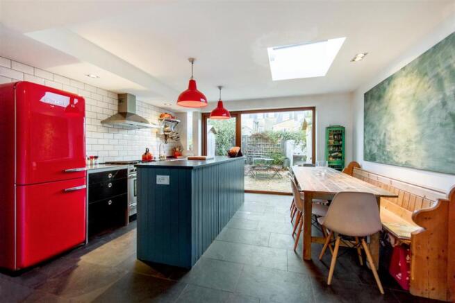 Kitchen/Breakfast Room