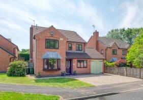 29, Otter Close, Redditch B98 0SJ