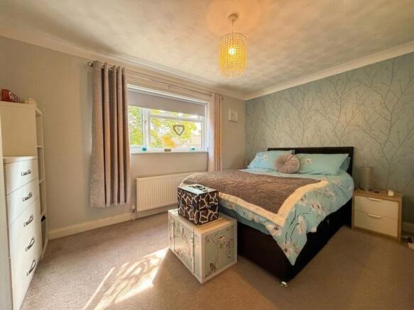 3 bed Detached for sale Image 12