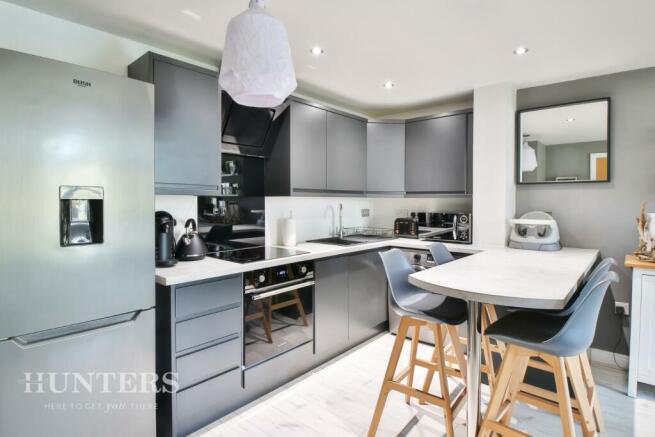 OPEN PLAN LOUNGE KITCHEN DINER