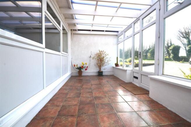 PORCH.JPG