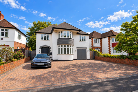 Nonsuch Walk, Cheam, Sutton