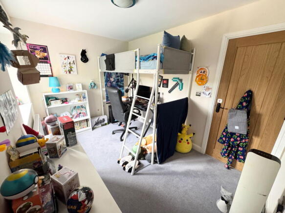 Photo 16