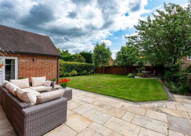 Orchard House-JUN25-garden1.jpg