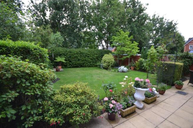 GARDEN