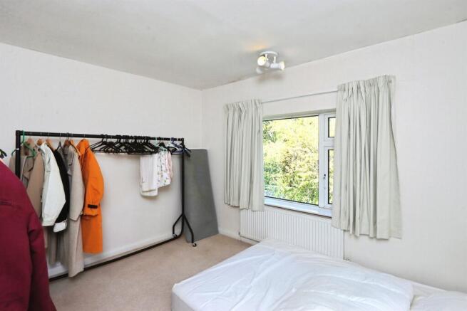 3 bed Semi-Detached for sale Image 11