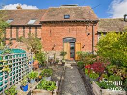 The Oast House, B4361 From Angora Wood Farm To Upper Court, Leominster HR6 0AP