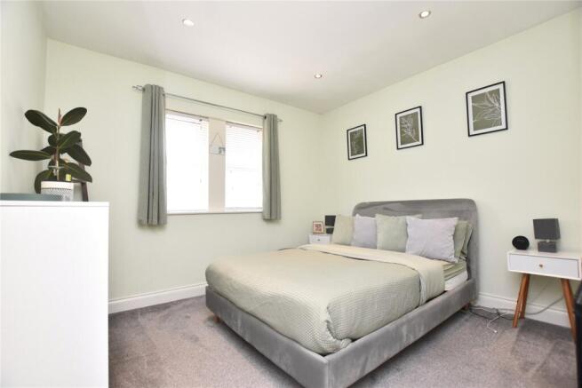 1 bed Apartment for sale Image 6