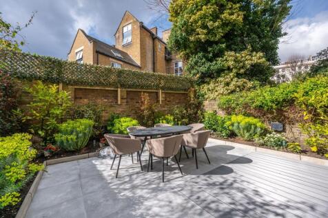 Earls Court Square, Earls Court, London, SW5