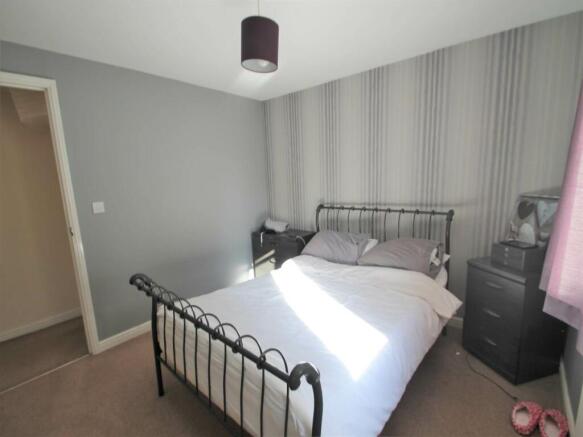 bedroom 11