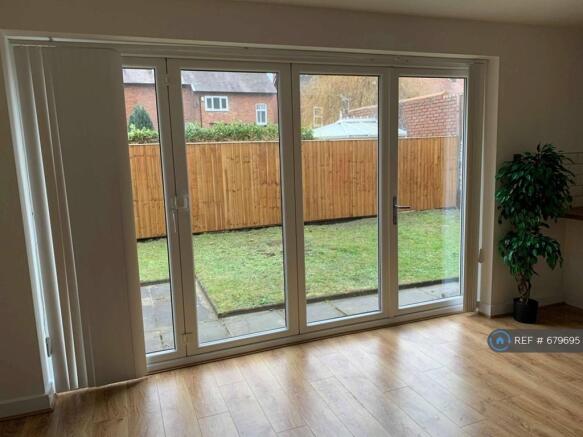 Living Room/ Garden