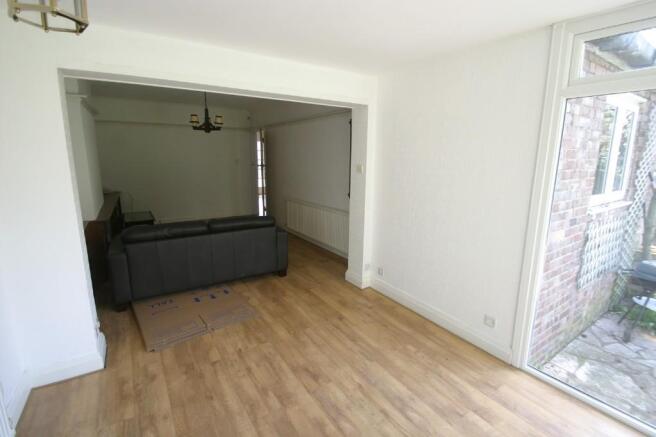 Rear lounge pic 3