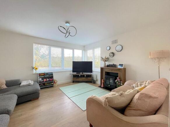 Living Room (1)