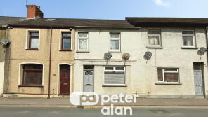 1b, Francis Terrace, Bridgend Road, Llanharan CF72 9RE