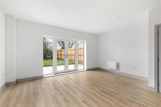 London Road, Binfield, Bracknell, Berkshire, RG42 photo 5