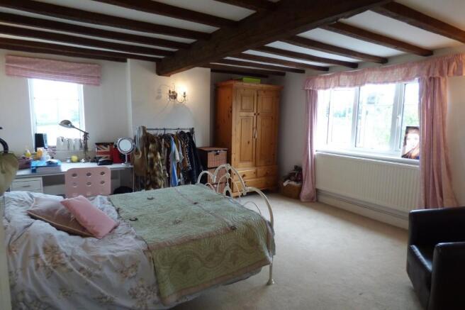 Bedroom 2, Parkha...