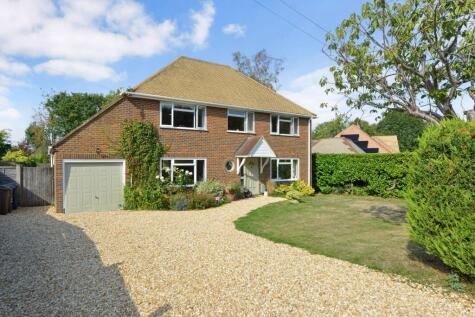 Grove Road, Cranleigh, GU6