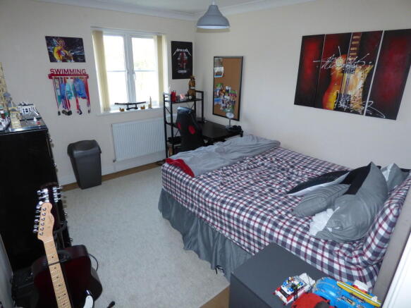 Photo 10