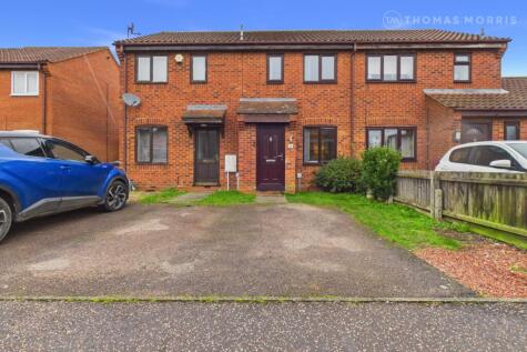 Swift Close, St. Neots, Cambridgeshire, PE19