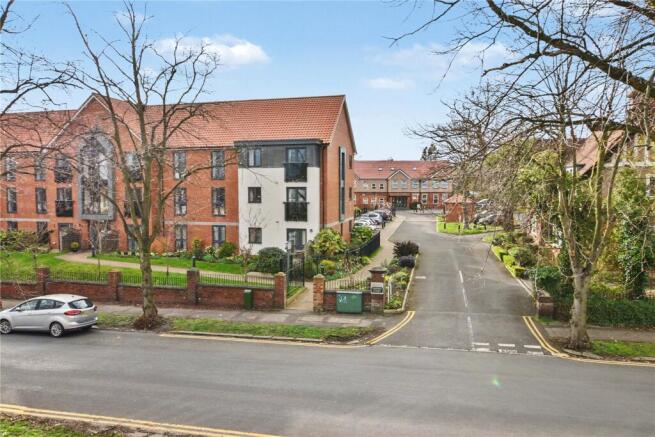 1 bed Apartment for sale Image 8