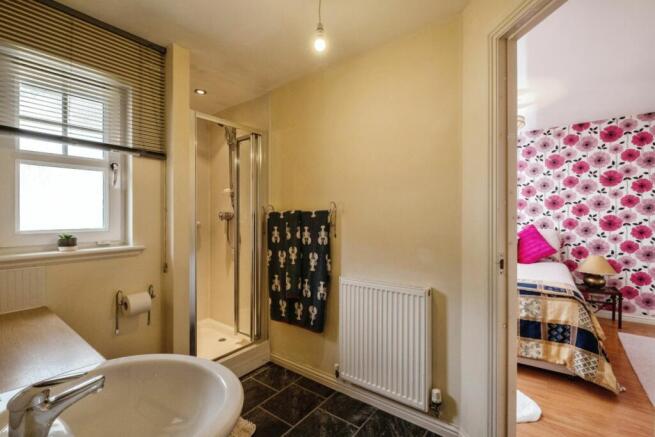 Jack & Jill Bathroom