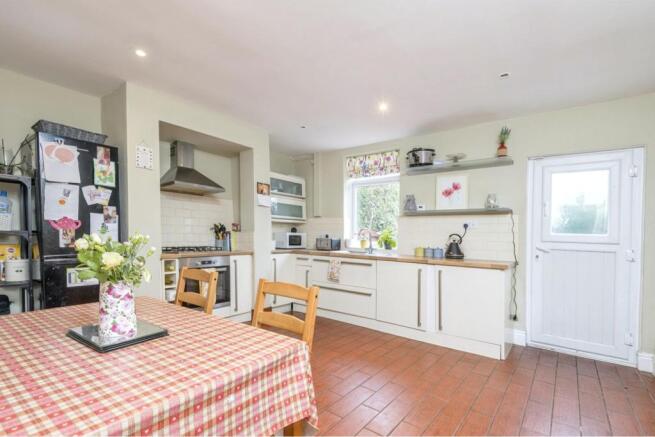 Kitchen/Dining Room