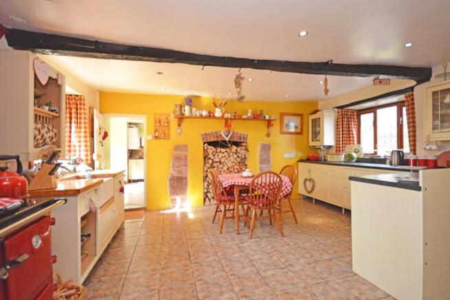 Kitchen/Breakfast Rm