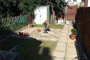 Photo 10