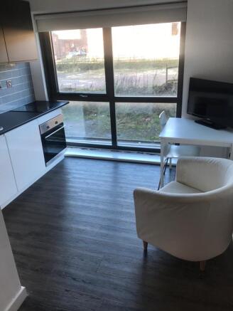 1 bed Apartment to rent Image 10