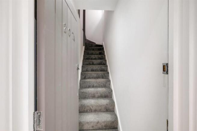 360 TW3 Ellerdine Rd 207-A-26.jpg