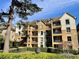 25, 16 The Pines, Knyveton Road, Bournemouth BH1 3QL