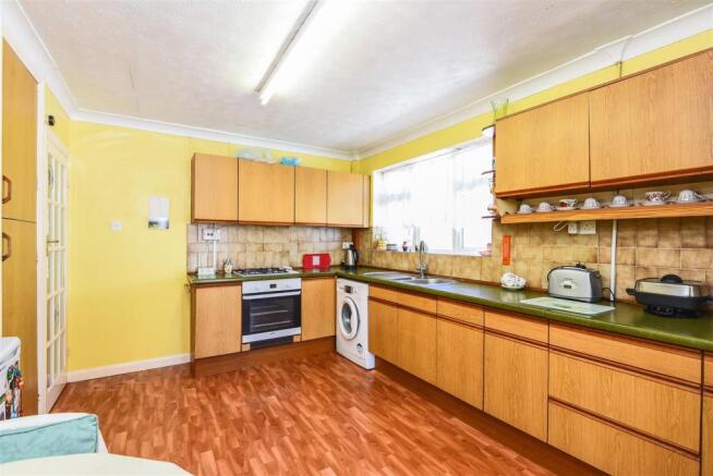 Kitchen.jpg