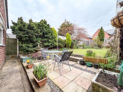 Walfield Avenue, Congleton