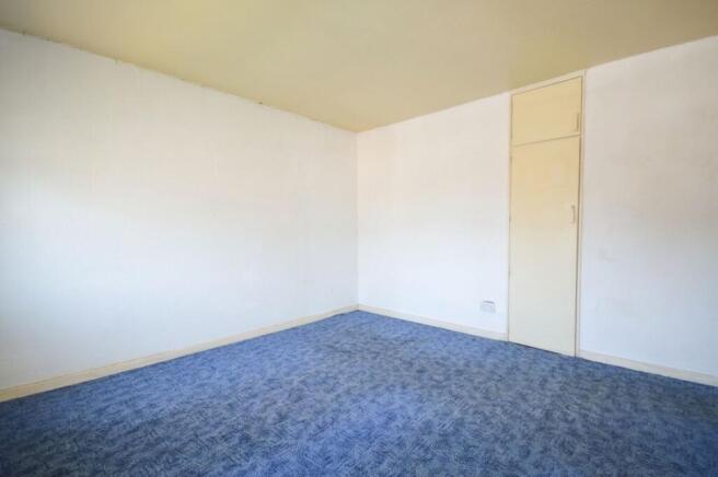 3 bed Semi-Detached for sale Image 10